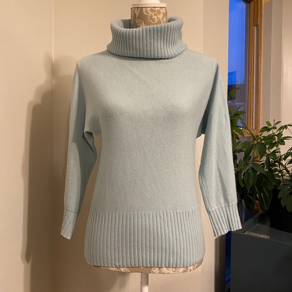 Banana Republic Cashmere Aqua Blue Dolman T-Neck